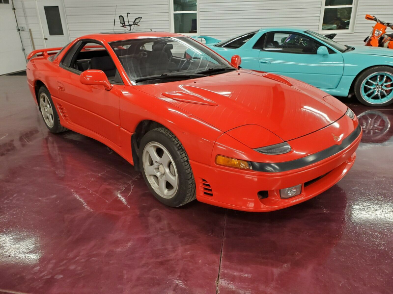 Illustration for article titled At $7,200, Does This 1991 Mitsubishi 3000GT VR-4 Have It All?